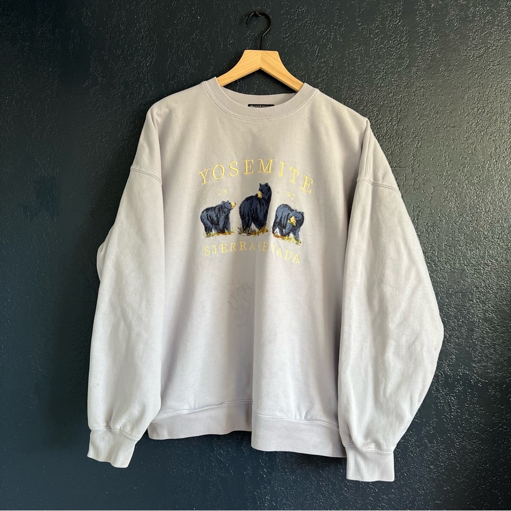 Brandy Melville Yosemite Oversized Sweater